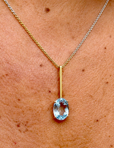 Pendentif et chaîne en deux ors 18 carats et aigue-marine 58 Facettes 91014