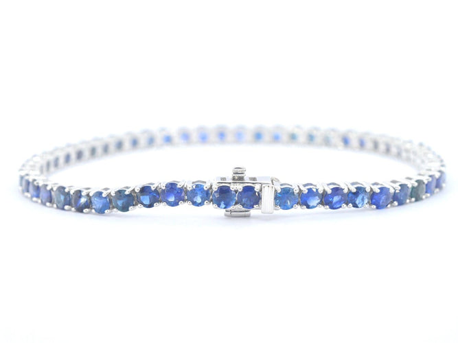 Bracelet tennis en or blanc et saphirs naturels 58 Facettes 2906