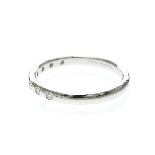 60 Tiffany & Co. - Bague Stacking Band en platine et diamants 58 Facettes wm2oluzi7x