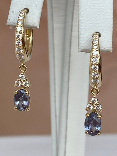 Boucles d'oreilles en or jaune, alexandrites et diamants 58 Facettes earrings