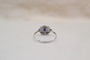 https://cdn.shopify.com/s/files/1/0963/7950/2920/files/bague-art-deco-vintage-ethique-durable.png?v=1789134090