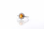 Bague 51 Bague saphir jaune et diamants en or blanc 18 carats 58 Facettes 25563