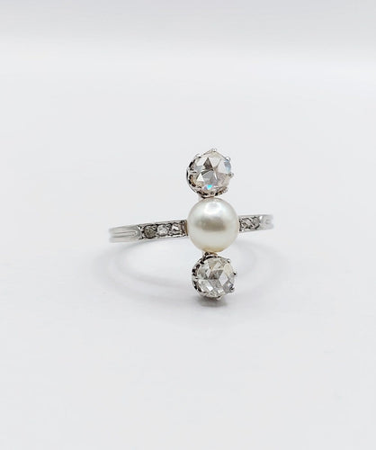 49 Bague antique en platine, perle et diamants taille rose 58 Facettes A07745