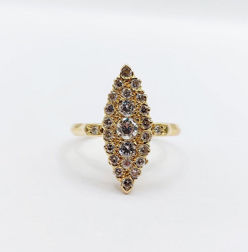 Bague 56 Bague marquise vintage en or 18K et diamants 58 Facettes A07747