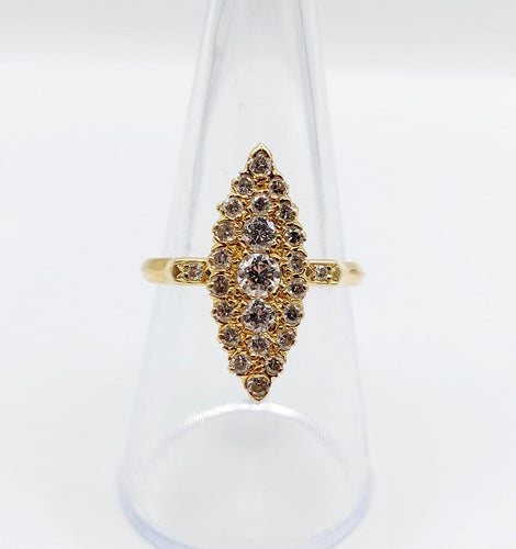 Bague 56 Bague marquise vintage en or 18K et diamants 58 Facettes A07747