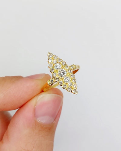Bague 56 Bague marquise vintage en or 18K et diamants 58 Facettes A07747
