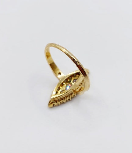 Bague 56 Bague marquise vintage en or 18K et diamants 58 Facettes A07747