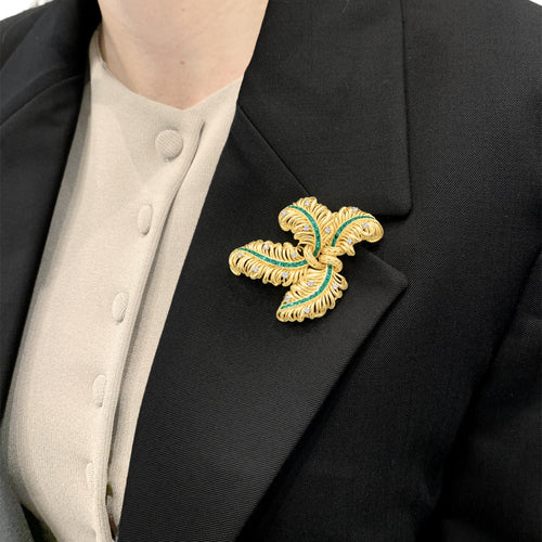 Broche Chaumet Panache - Broche en or jaune, diamants et émeraudes 58 Facettes 35752