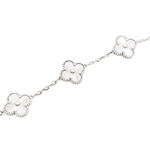 Bracelet Van Cleef & Arpels - Bracelet Alhambra en or blanc guilloché 58 Facettes 35950