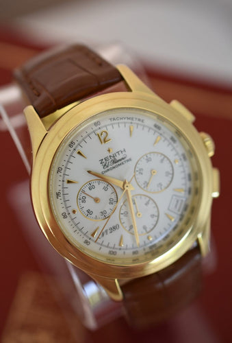 Zenith El Primero - Montre chronomètre en or jaune 18K 58 Facettes ZH-100