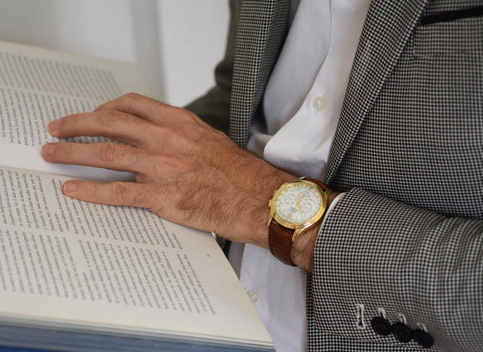 Zenith El Primero - Montre chronomètre en or jaune 18K 58 Facettes ZH-100
