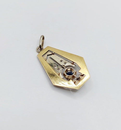 Art déco - Pendentif en or blanc, saphir et diamants 58 Facettes A07771