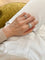 55.5 Bague dôme en or blanc et diamants 58 Facettes 284