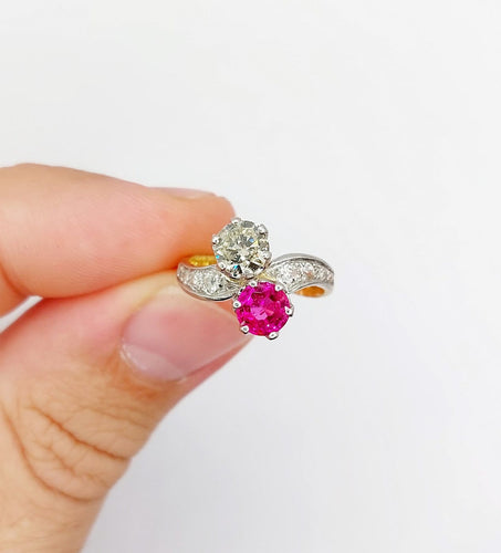 50 Bague toi et moi en or 18k, platine, diamant et rubis 58 Facettes A07775