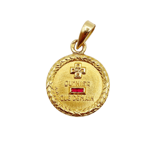 Augis - Pendentif médaille d'amour en or 18k, diamant et rubis 58 Facettes A07784