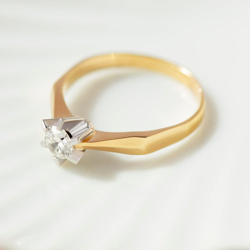 62 Bague solitaire Mid-Century en or 14K avec diamant 0,50 ct 58 Facettes HJ062661