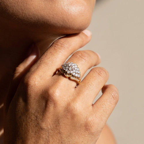 53 Bague cocktail dôme en or jaune et diamants 58 Facettes HJ062657