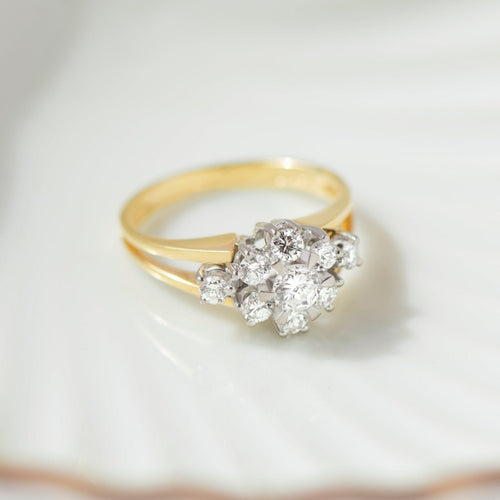 52 Wempe - Bague fleur en or jaune et diamants 58 Facettes HJ062658