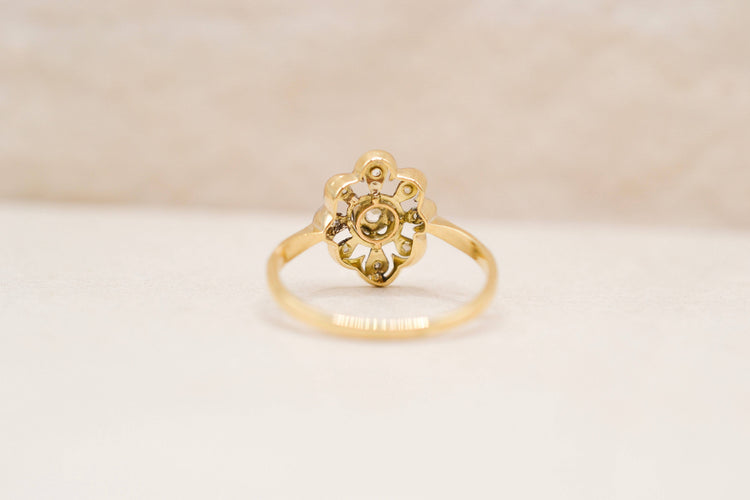 Bague 57 Bague marguerite plate en or jaune et blanc 18 carats, diamant 58 Facettes 4189