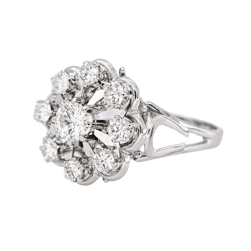 55 Bague marguerite en or blanc et diamants 58 Facettes 4951652CN