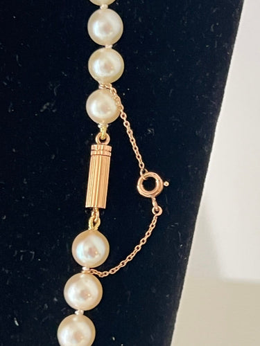 Collier choker 59 perles Akoya en or 18K 58 Facettes 959