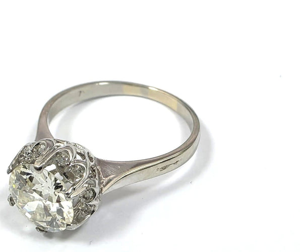54 Bague solitaire Old Mine en or 18 kt et diamants 58 Facettes 452/26 A