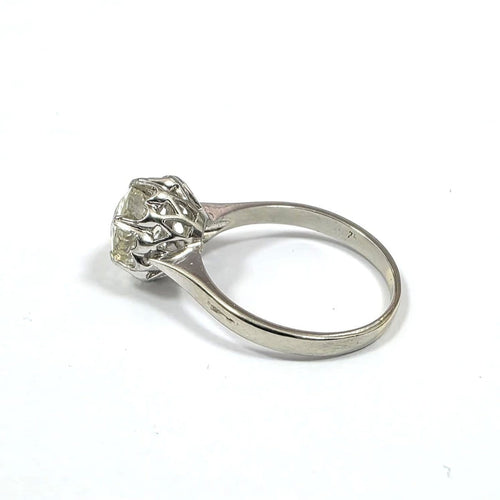 54 Bague solitaire Old Mine en or 18 kt et diamants 58 Facettes 452/26 A