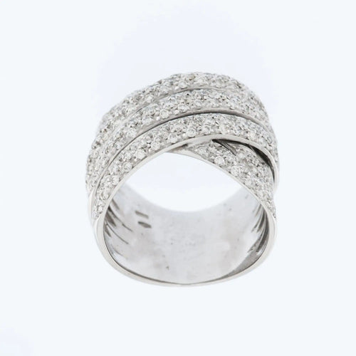 54 Bague italienne en or blanc avec diamants 58 Facettes A1903