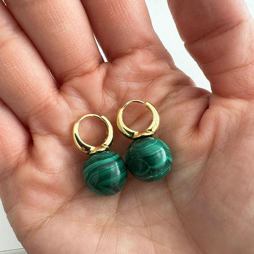 AITCHES Jullie - Boucles d'oreilles en malachite verte 58 Facettes SER1028YG-3