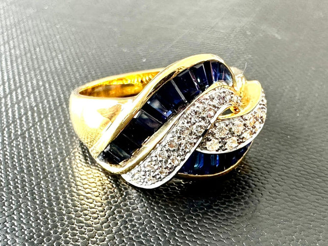 59.5 Bague cocktail italienne en or jaune 18 carats, diamants et saphirs 58 Facettes A1927D