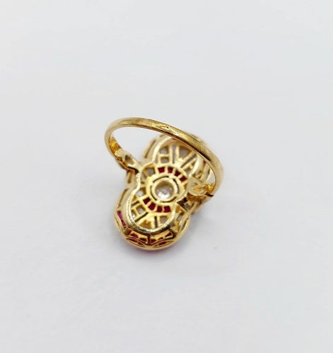 47 Bague marquise Art déco en or 18K, platine, diamants et rubis 58 Facettes A07788