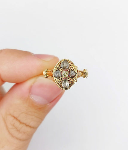 56.5 Bague marquise victorienne en or rose 18k et diamants 58 Facettes A07789