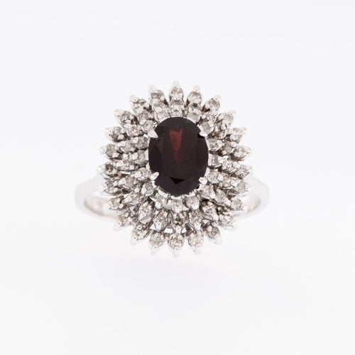 55 Bague cocktail italienne en or blanc avec diamants et grenat 58 Facettes A1855