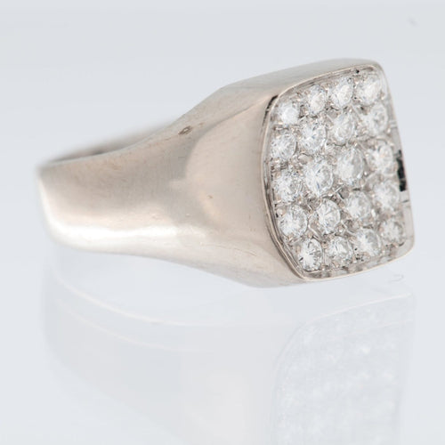 55 Bague signet allemande en or blanc 18 carats et diamants 58 Facettes A1802