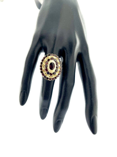 Bague 52.5 Bague Belle Époque en or jaune 18 carats et grenats 58 Facettes A1932D