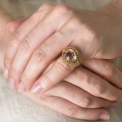 Bague 50 Bague dôme ajourée en or rose, platine et rubis birman 58 Facettes LMB-358