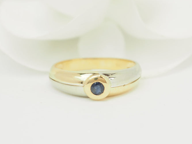 Bague 56 Bague vintage saphir en or jaune et blanc 18 kt 58 Facettes 33810