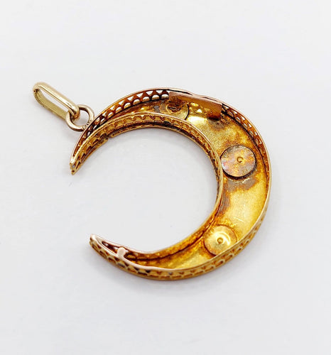 Pendentif Pendentif croissant de lune en or 18K et perles 58 Facettes A07705