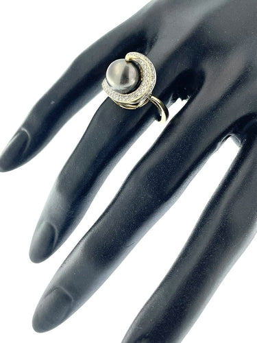Bague 56 Bague cocktail en or 18 carats, perle noire et diamants 58 Facettes A2001D