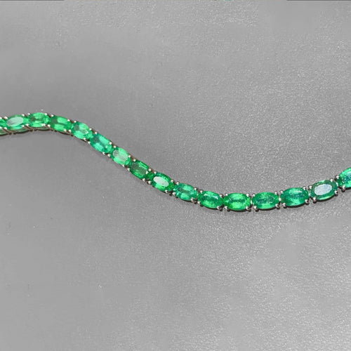 8ct-oval-emerald-tennis-bracelet-18k-white-gold-5.jpg