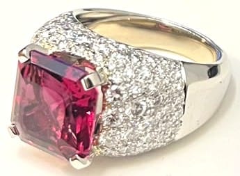 Bague 58 Bague tourmaline rubellite taille Asscher en platine et diamants 58 Facettes 269394
