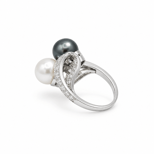 Bague 52 Toi & Moi - Bague en platine, perles et diamants 58 Facettes 1.0001192/3