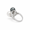 Bague 52 Toi & Moi - Bague en platine, perles et diamants 58 Facettes 1.0001192/3