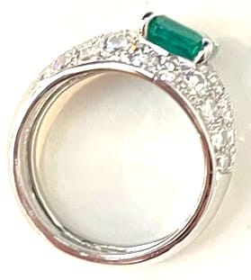 216783  émeraude 2,24 carats (4).jpeg