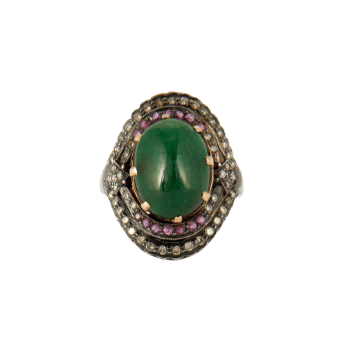 Bague en or jaune, émeraude, diamants et saphirs roses