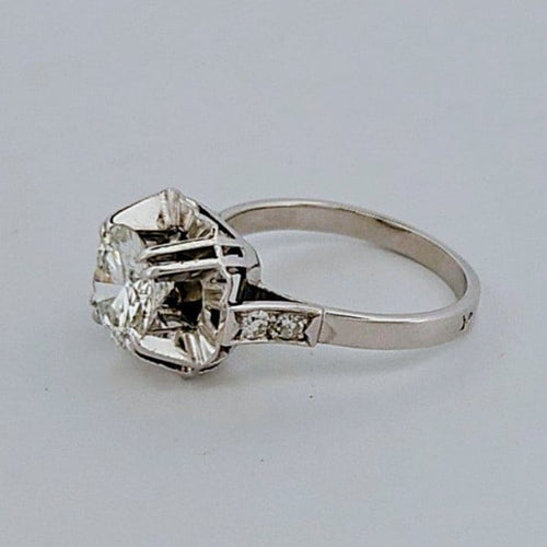 2690413.jpg
