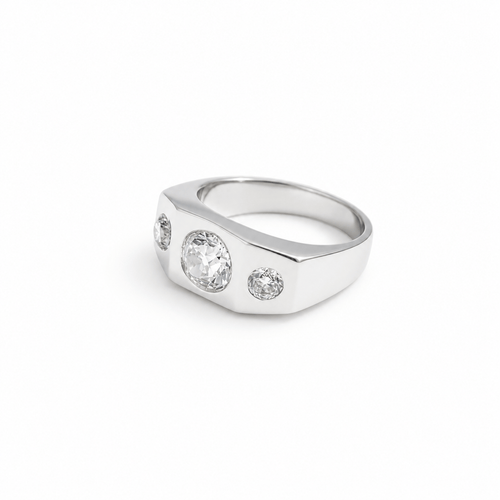 Bague 52 Bague en platine et diamants taille ancienne 1,41 ct 58 Facettes 1.0001377/1