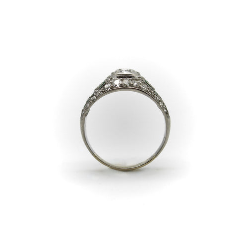 Bague 56 Art déco - Bague en platine, or blanc, diamants et émeraudes 58 Facettes 11225