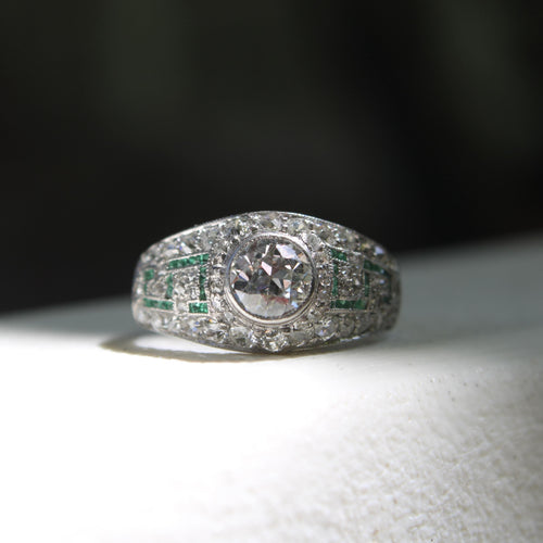 Bague 56 Art déco - Bague en platine, or blanc, diamants et émeraudes 58 Facettes 11225