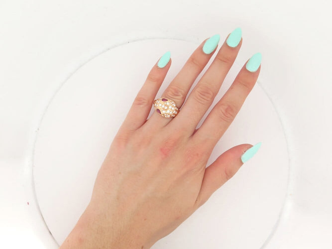 Bague 57 Bulgari Serpenti Seduttori - Bague en or rose, diamants et saphirs 58 Facettes 275123